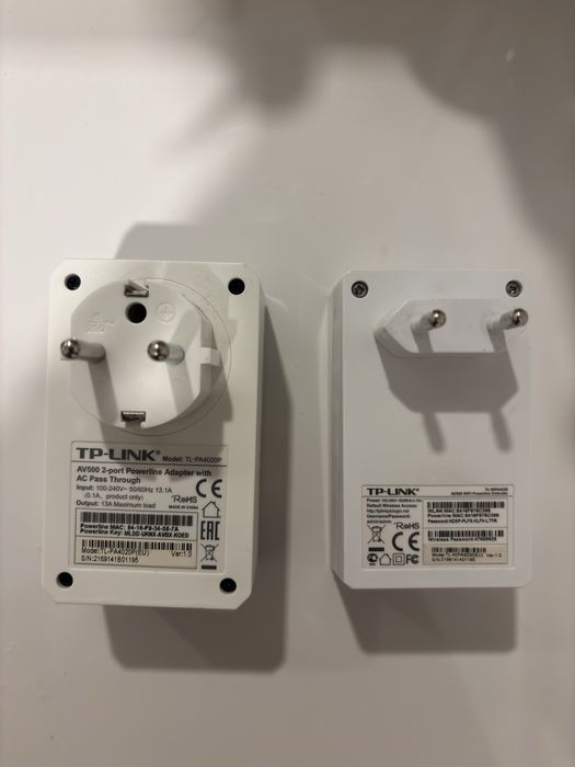 TP-Link Powerline AV500 com Wi-Fi (TL-PA4020P + TL-WPA4220)