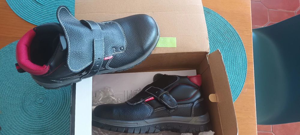 Bota  biqueira de aço Belota  42