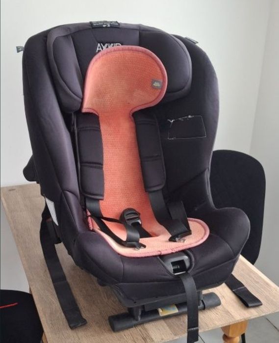 Fotelik samochodowy AXKID MINIKID rwf + aeromoov