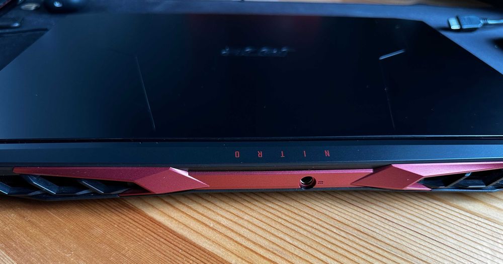 Laptop gamingowy RTX3050 i7-11600H 16/512GB idealny stan