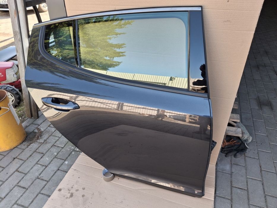 Drzwi Prawy Tył Kia Stinger, kolor P2M