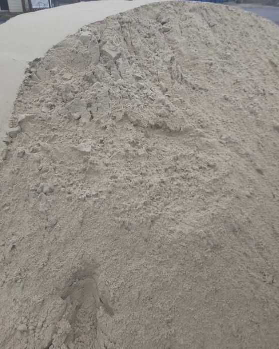 Камень бутовый, чернозём, песок, щебень, отсев. Доставка Киев и обл.