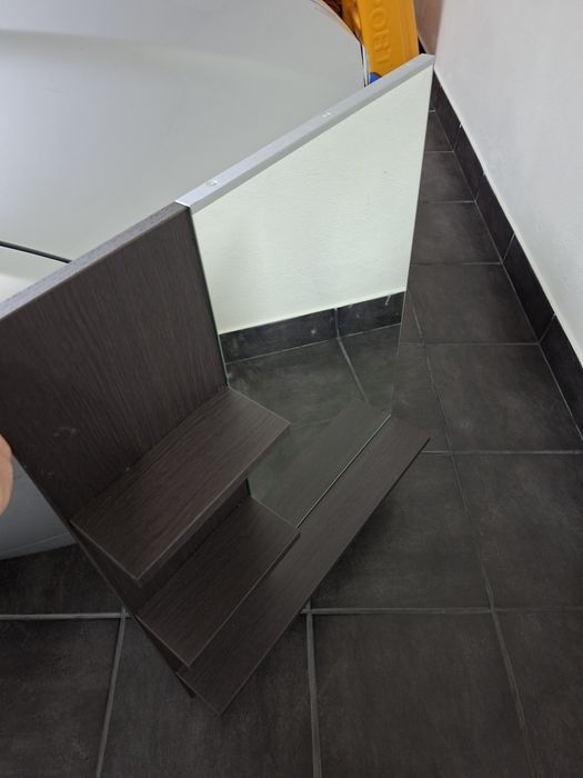 2 Espelhos de Parede para casa de banho marca Ikea