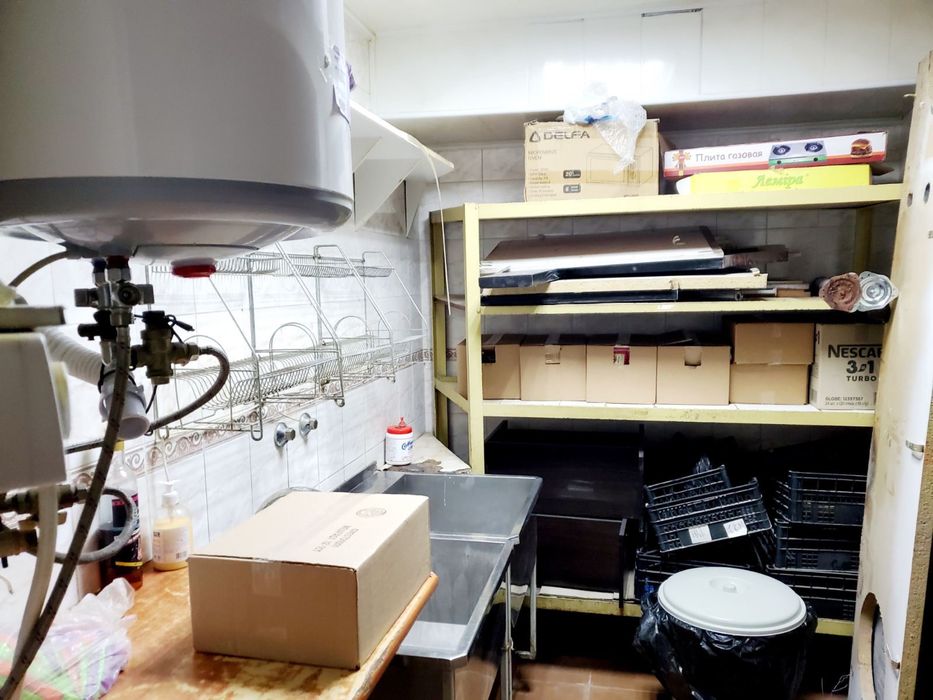 Продам подвальное помещение с Отдельным Входом , Центр