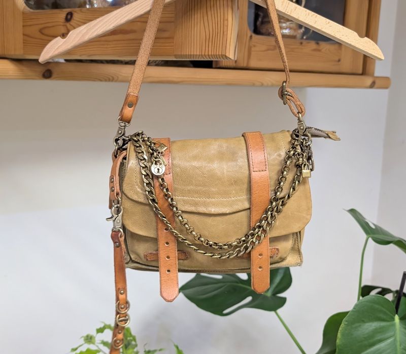 A S 98 linia premium skóra naturalna  as 98 torebka listonoszka