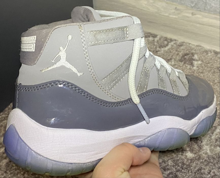 Продам  кросівки Air Jordan 11 Retro "Cool Grey"