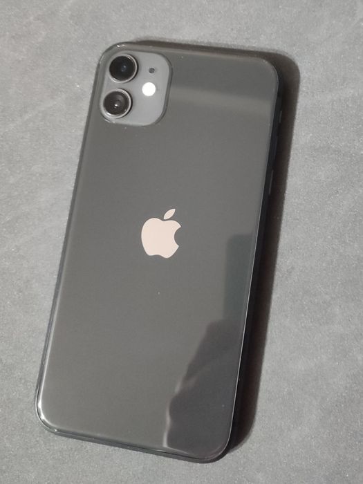 Продам iPhone 11 64gb