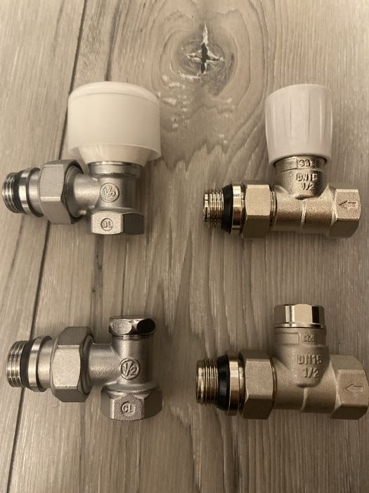 Крани для радіатора Giacomini Raftec