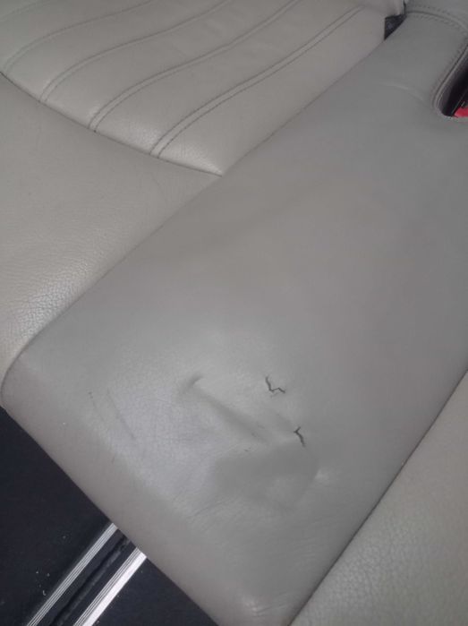 Тримісна лавка 2+1 Mercedes Viano W639 шкіра бежева Lugano Ambiente