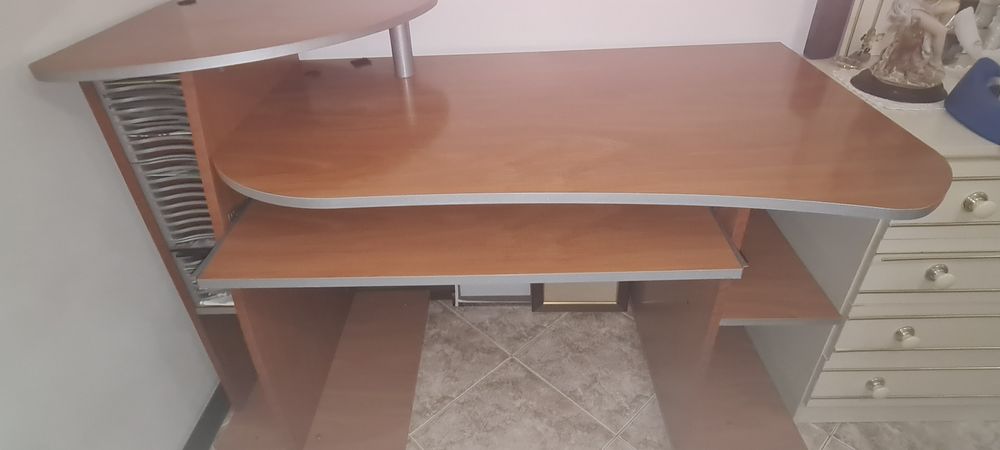 Móvel de computador