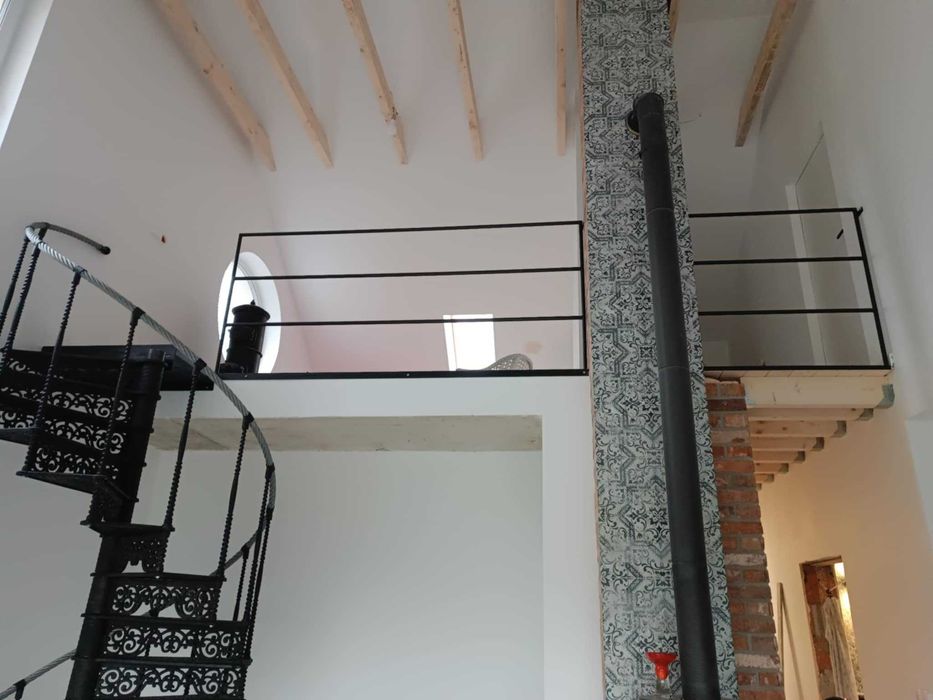 Ścianki loft, barierki, drzwi loftowe, usługi spawalnicze