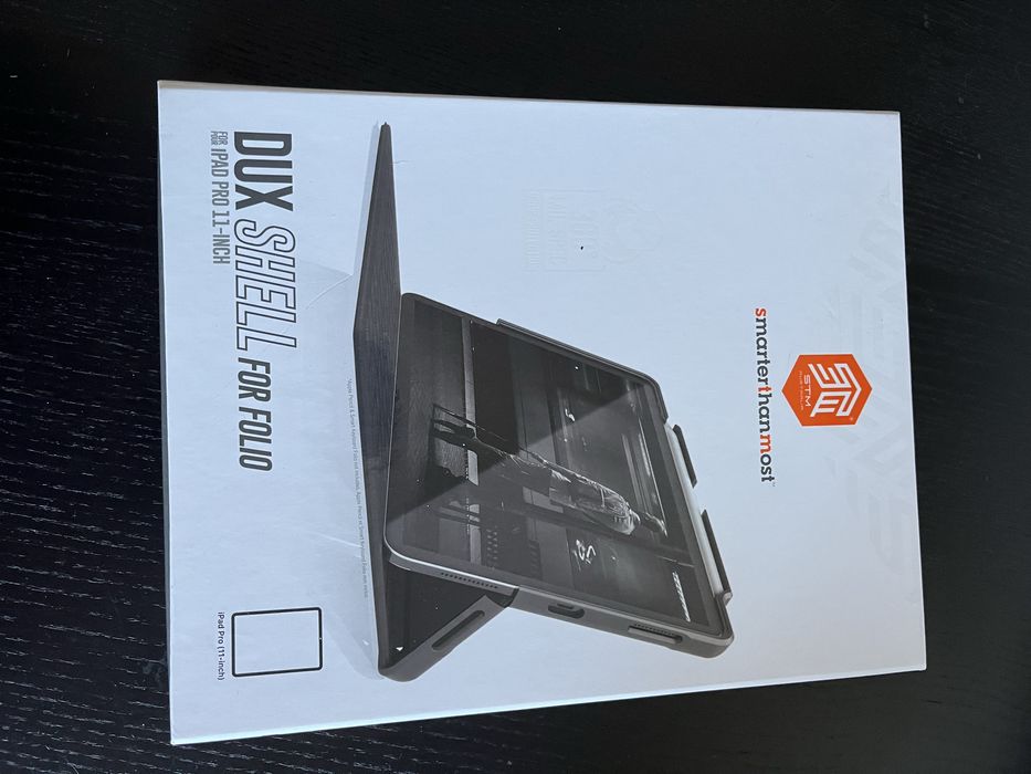 Vendo capa protetora  ou teclado para iPad Pro 11’’ e ipad pro 12.9’’