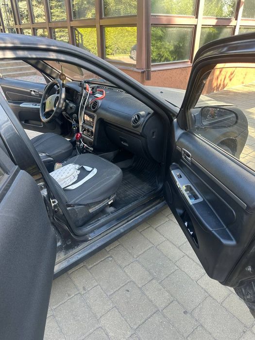 Продам Geely SK2