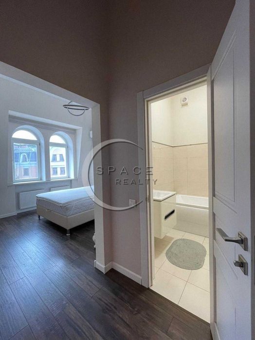 Оренда затишна 3к. квартира в історичному центрі Києва, на Воздвиженці