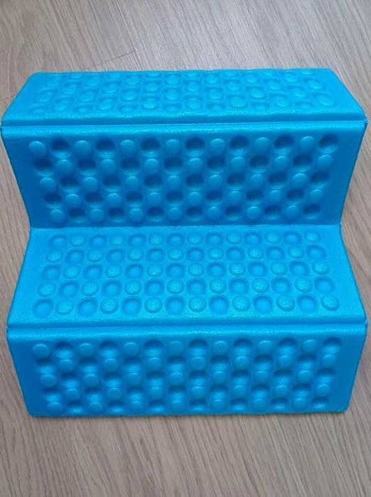 Nowa niebieska mata karimata do siedzenia składana turystyczna