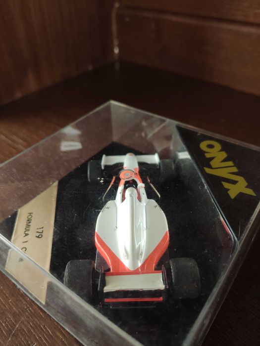 Carro Colecção ONYX 179 F1 McLaren #8 Ayrton Senna - 1/43 edição lim.