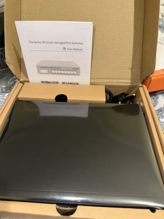 мережевий комутатор (Network Switch)