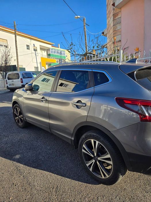 Nissan Qashqai 1.5 dCi N-Connecta