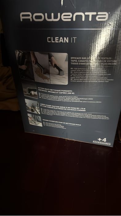 Vendo extratora, aspira e limpa estofados, tapetes e sofas