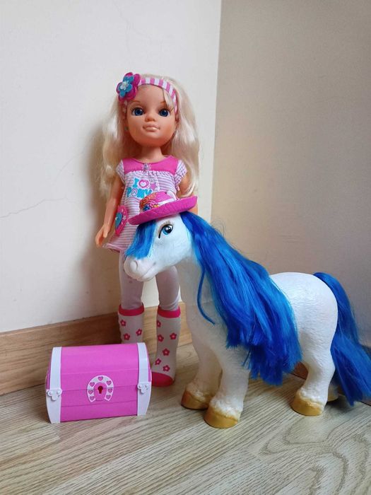 Nancy Doll - Knight with Pony