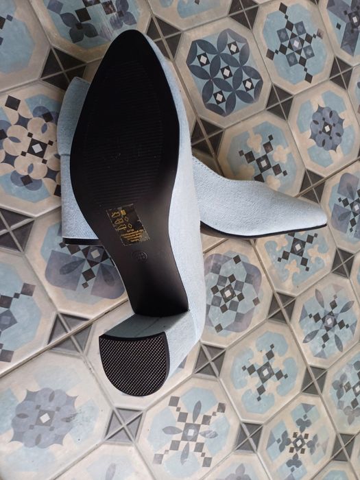 Buty na obcasie 38 błękitne
