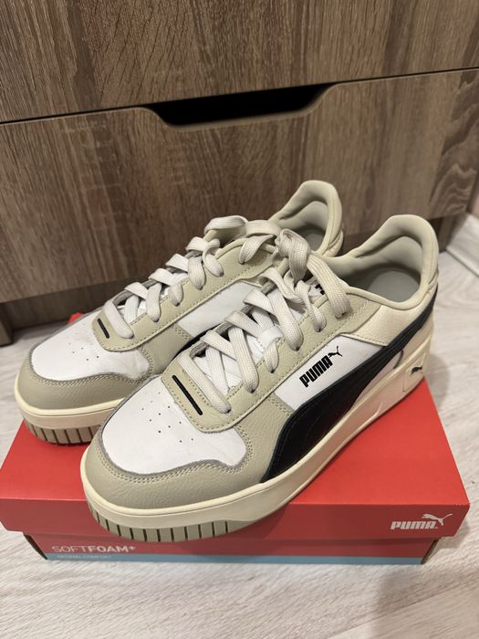 Кеди жіночі Puma Carina Street Sneakers Women