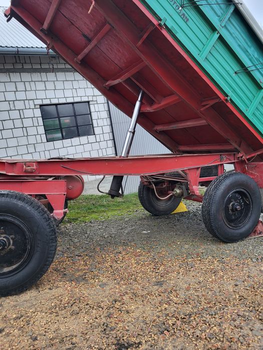 Przyczepa wywrotka 3 strony d47,d732