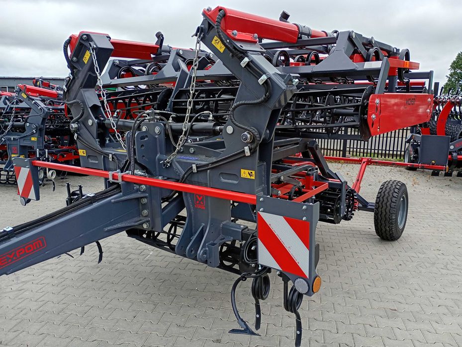 Agregat Expom WICHER 4,5 M pół zawieszany - z wałem żeliwnym KOMPAKTOR