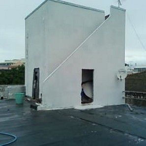 Moradia e terreno para construção