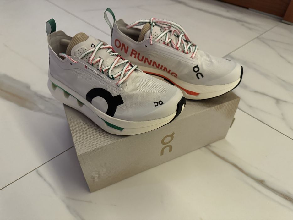 ON Running Cloudboom damskie NOWE rozm. 38,5 White Flame