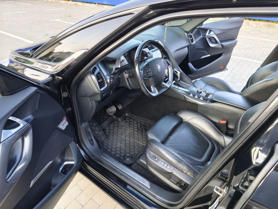 Продам Citroen DS5