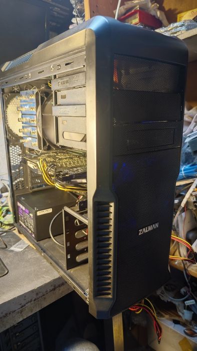 KOMPUTER gamingowy i7 7700K + GTX 1080 | 16 GB RAM | m.2 256gb HDD 500gb