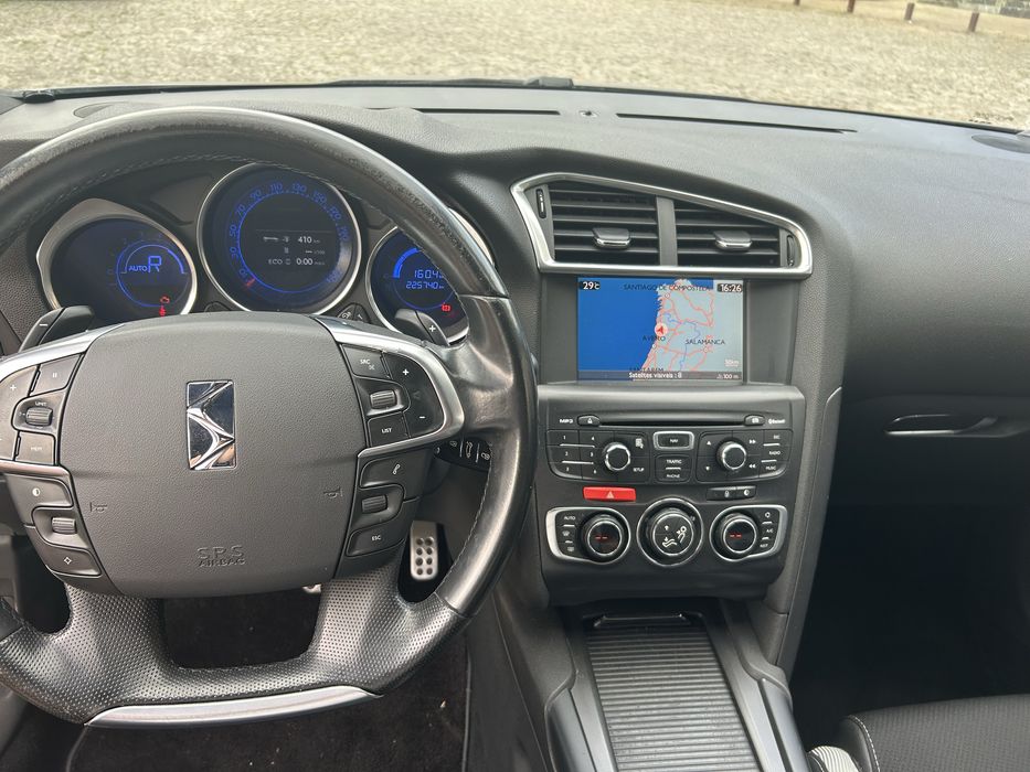 DS4 1.6 e-HDi automático