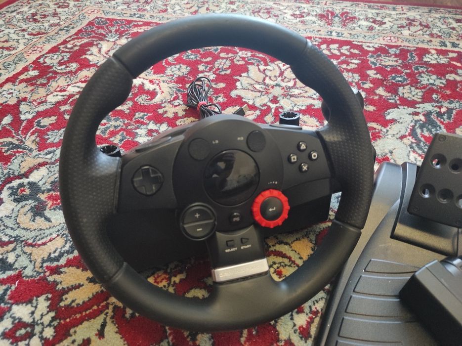Ігрове кермо Logitech Driving Force GT
