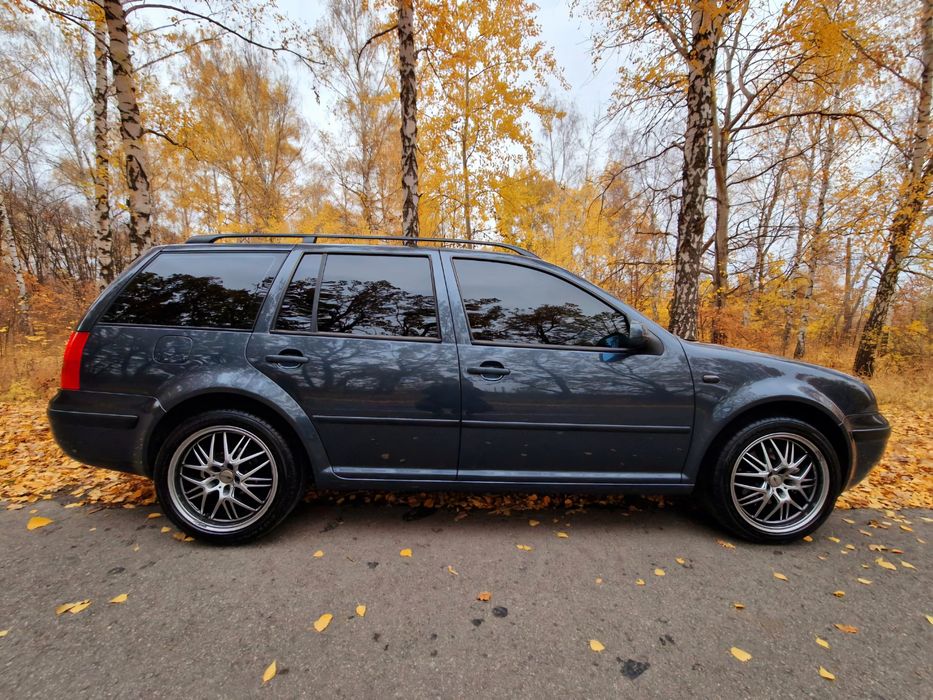 Продам Volkswagen Golf 4 2.0 бензин