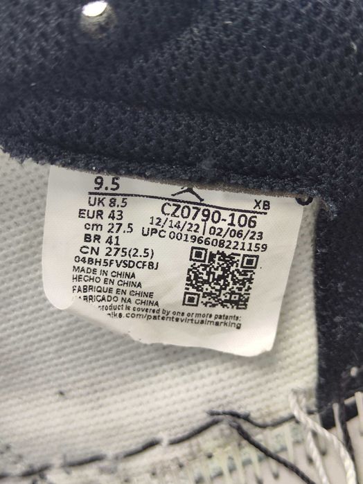 Buty Nike Air Jordan 1 Low Black Toe 43EUR