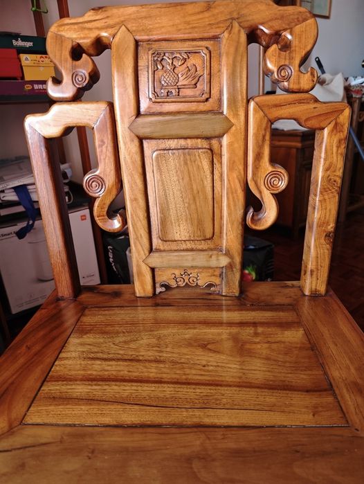 Par de cadeiras seculares Chinesas - Dinastia Qing (Sec.XIX) - Madeira Nobre Maciça