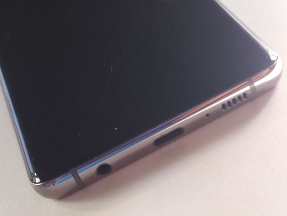 Пелефот Samsung S 10Plus 6/128.