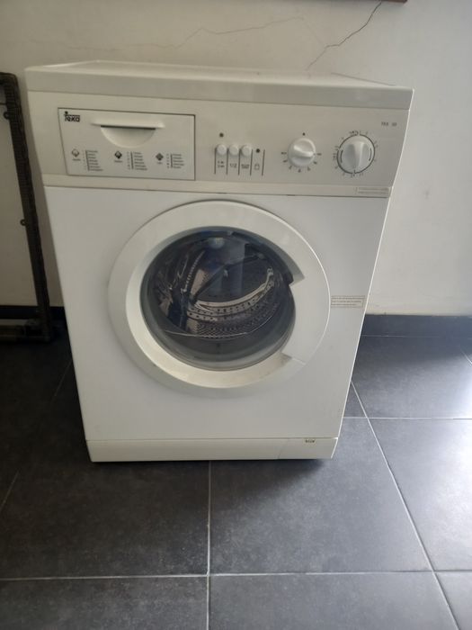 Maquina de lavar roupa