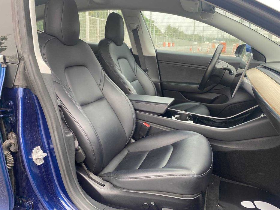 Tesla Model 3 2018