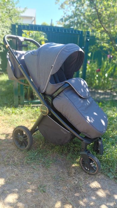 Дитяча коляска Carello Epica 2 в1