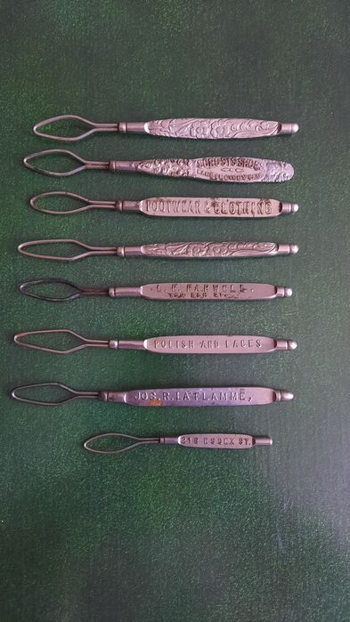 Гачки для ґудзиків, шнурків колекційні Англія