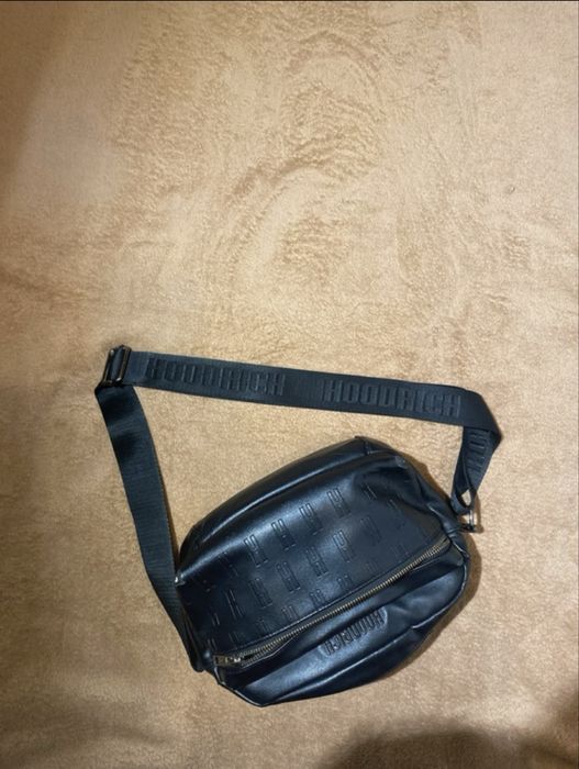 Bolsa Hoodrich Bonita