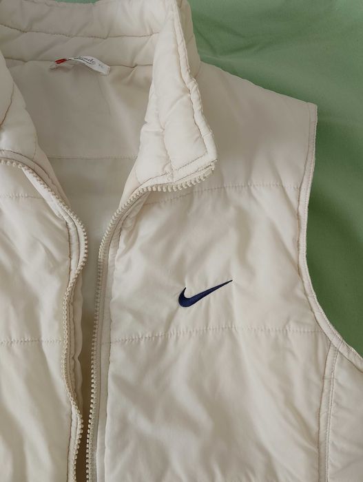 NIKE. Kamizelka damska