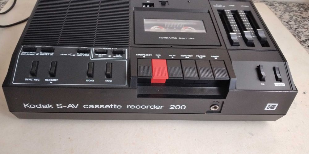 Leitor e Gravador Cassetes Profissional KODAK S-AV 200