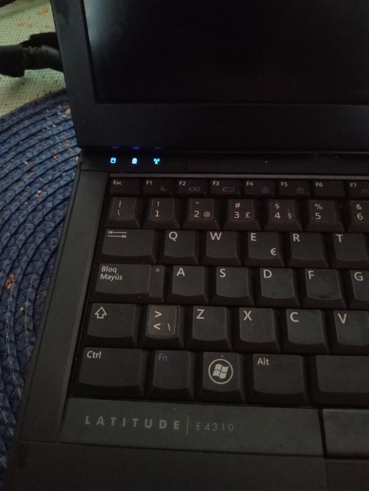 3× Computadores portáteis