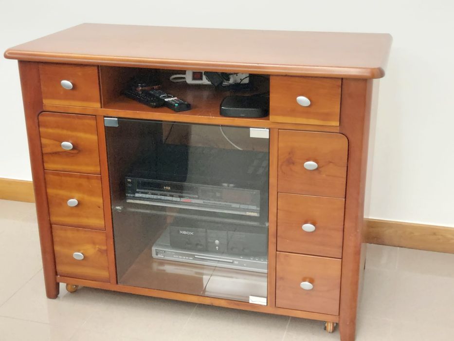Aparador de televisão