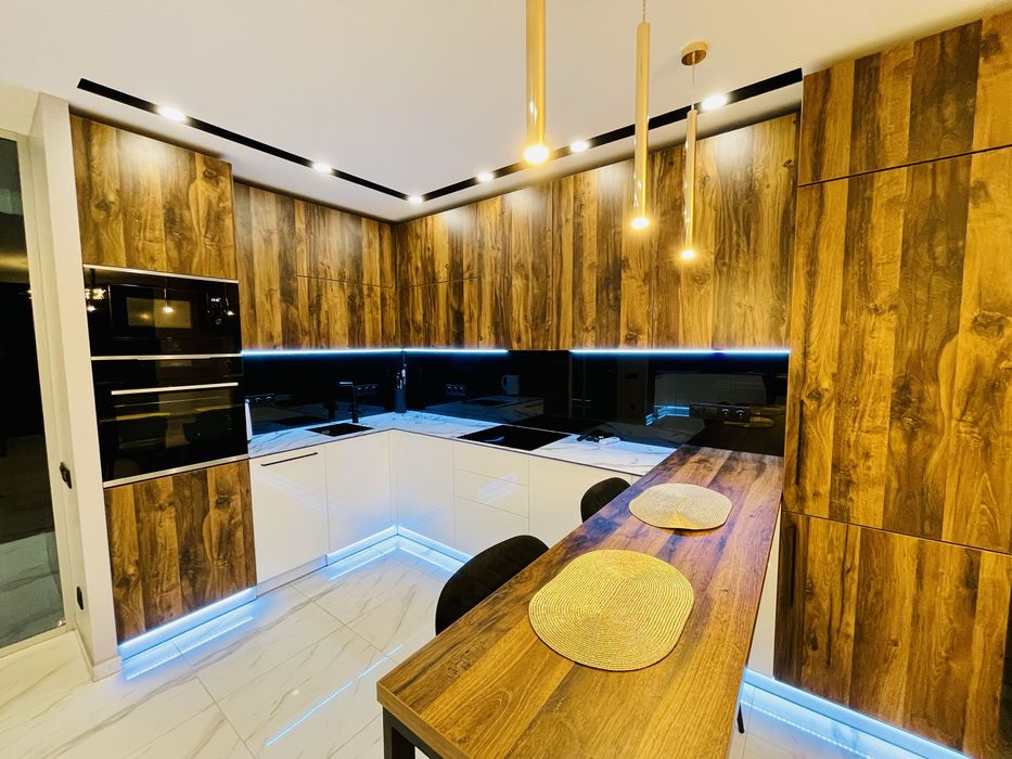 Подобово 2кімн.-LUX VIP рівня в Рівер Парку з видом на Дніпро