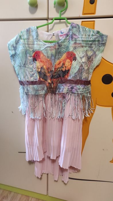 Sukienka rozmiar 110/116