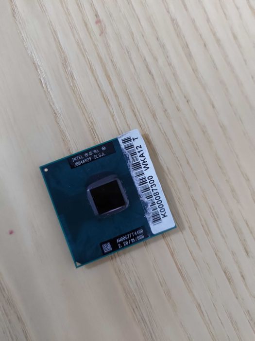 Processadores Socket - Intel® Pentium® Dual-Core T4400 2,2 GHz64741103176450120